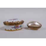 A C19th Chinese export ware porcelain pill/snuff box, with gilt metal mounts and floral