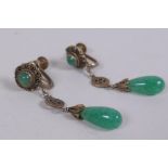 A pair of vintage silver gilt and jade set drop earrings, 6.6g gross