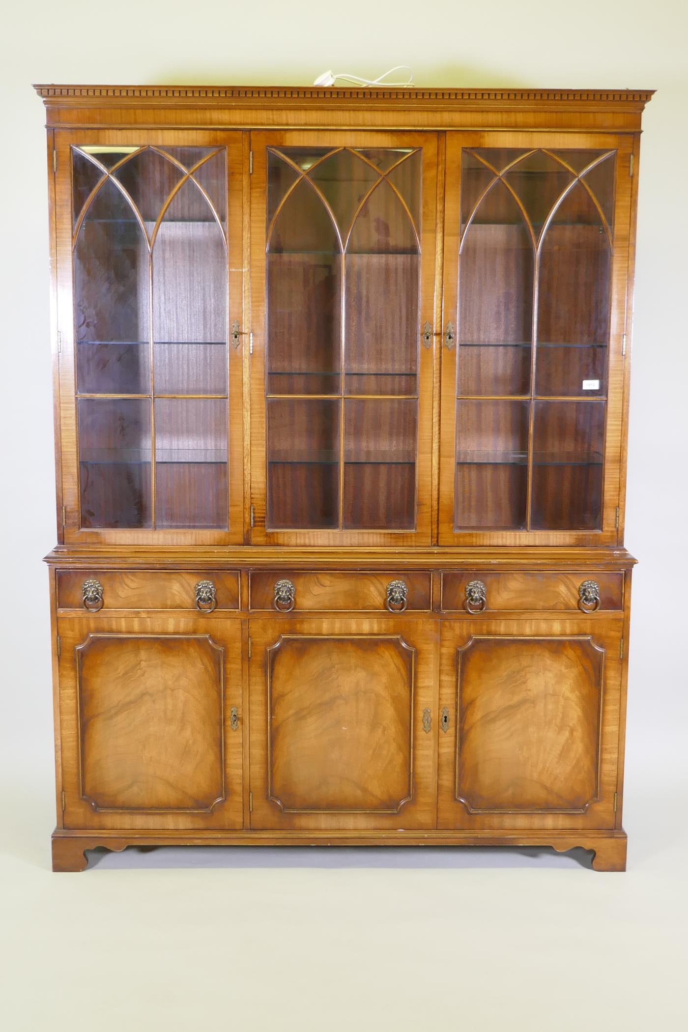 A Georgian style mahogany bookcase/display cabinet, the upper section with dentil cornice, - Image 6 of 6