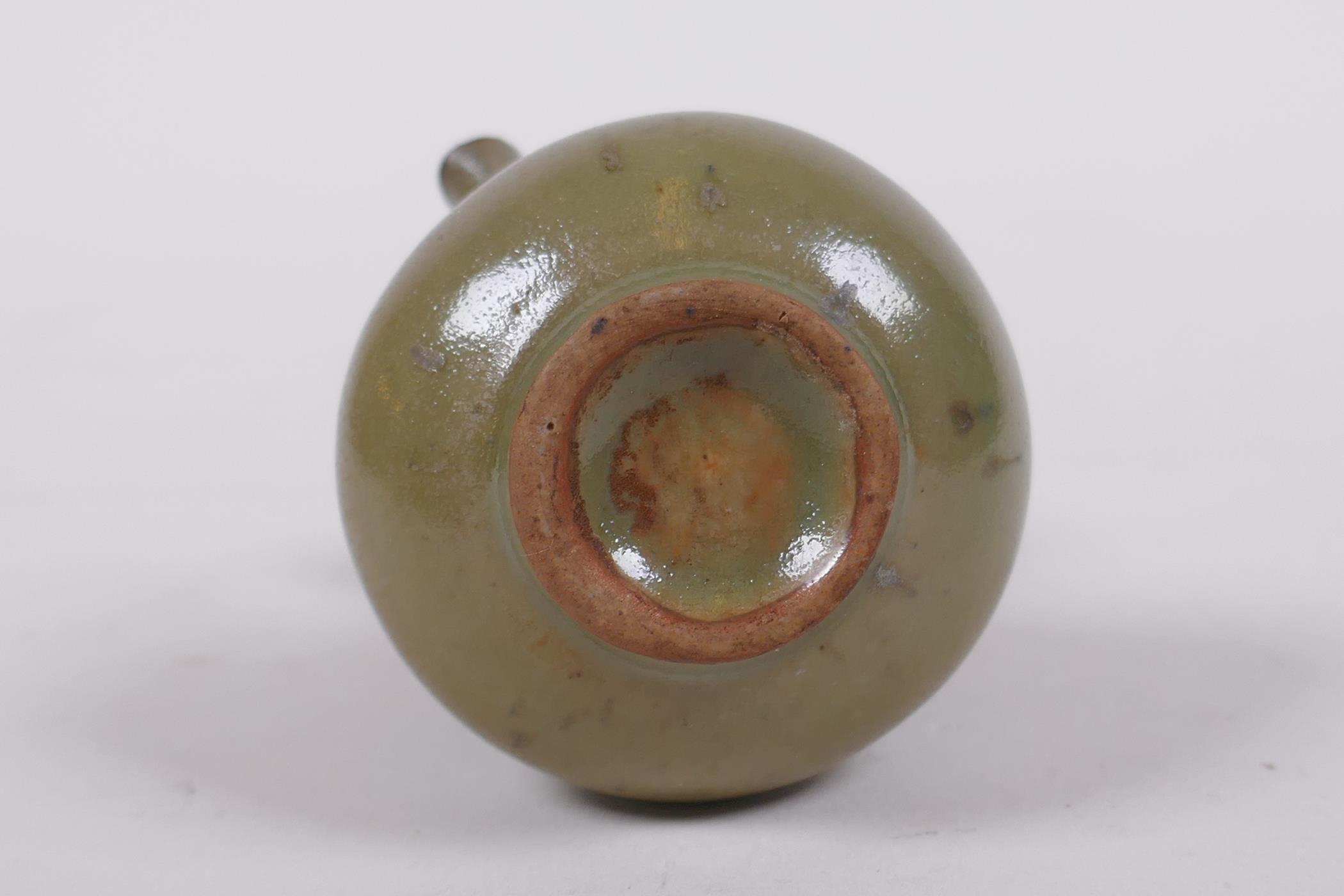 A Chinese miniature tea dust glazed pottery pourer, 6.5cm high - Image 5 of 5