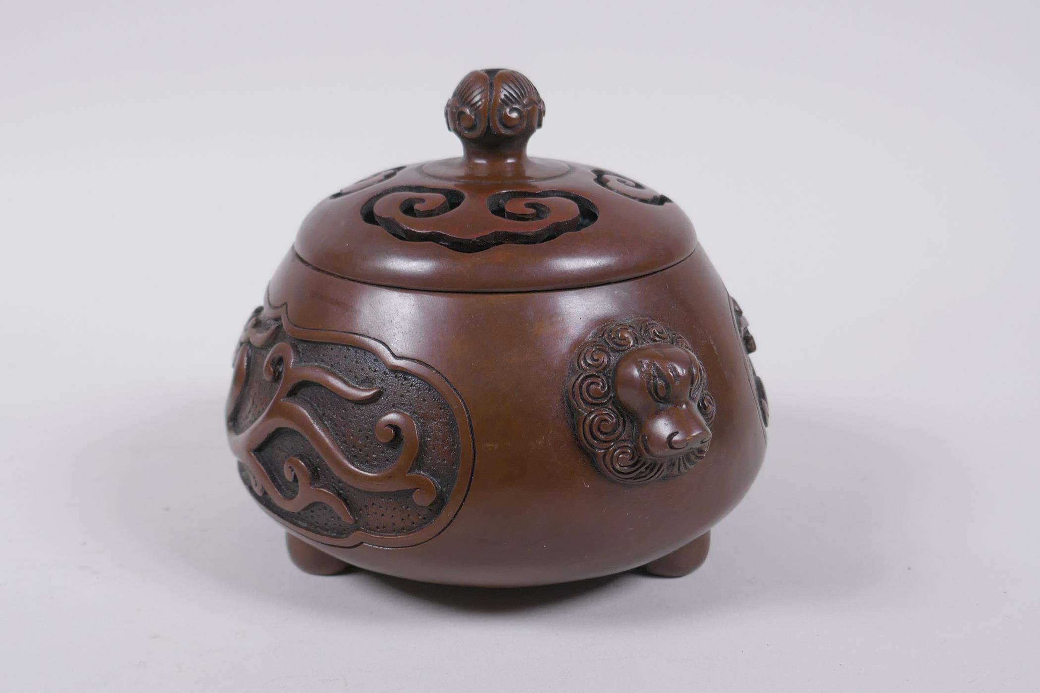 A Chinese bronze censer and cover with two lion mask handles and stylised decorative dragon - Image 2 of 6