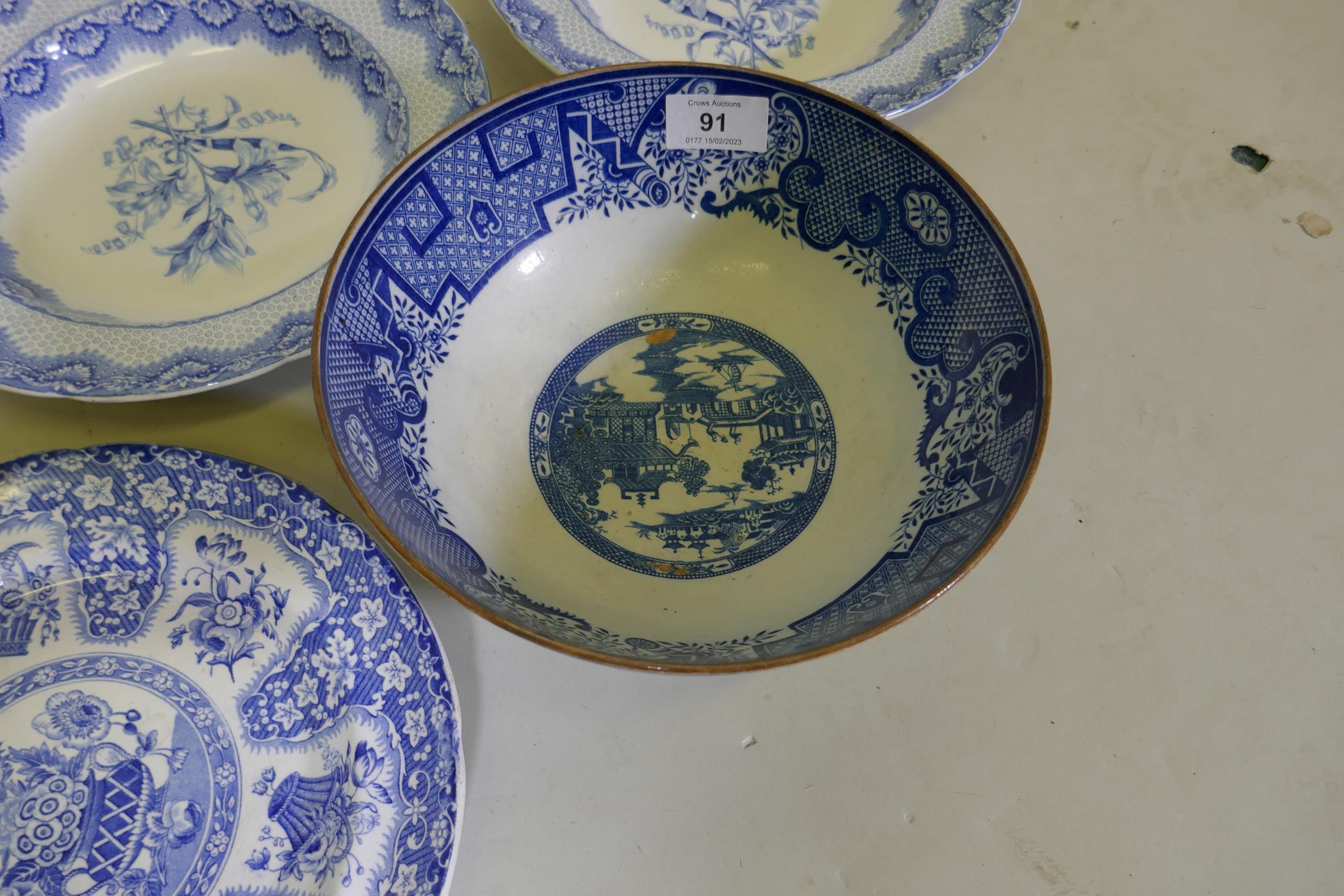 A pair of late Spode, Copeland and Garrett blue and white transfer decorated bowls, impressed New - Image 4 of 9