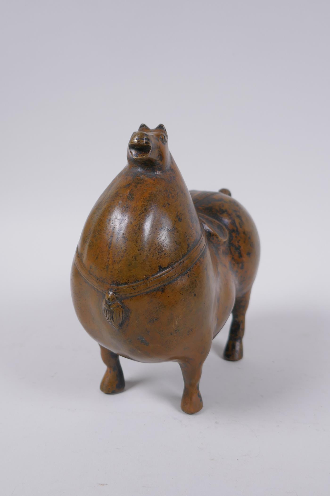 A Chinese filled bronze archaic style horse, 16cm high - Image 2 of 5