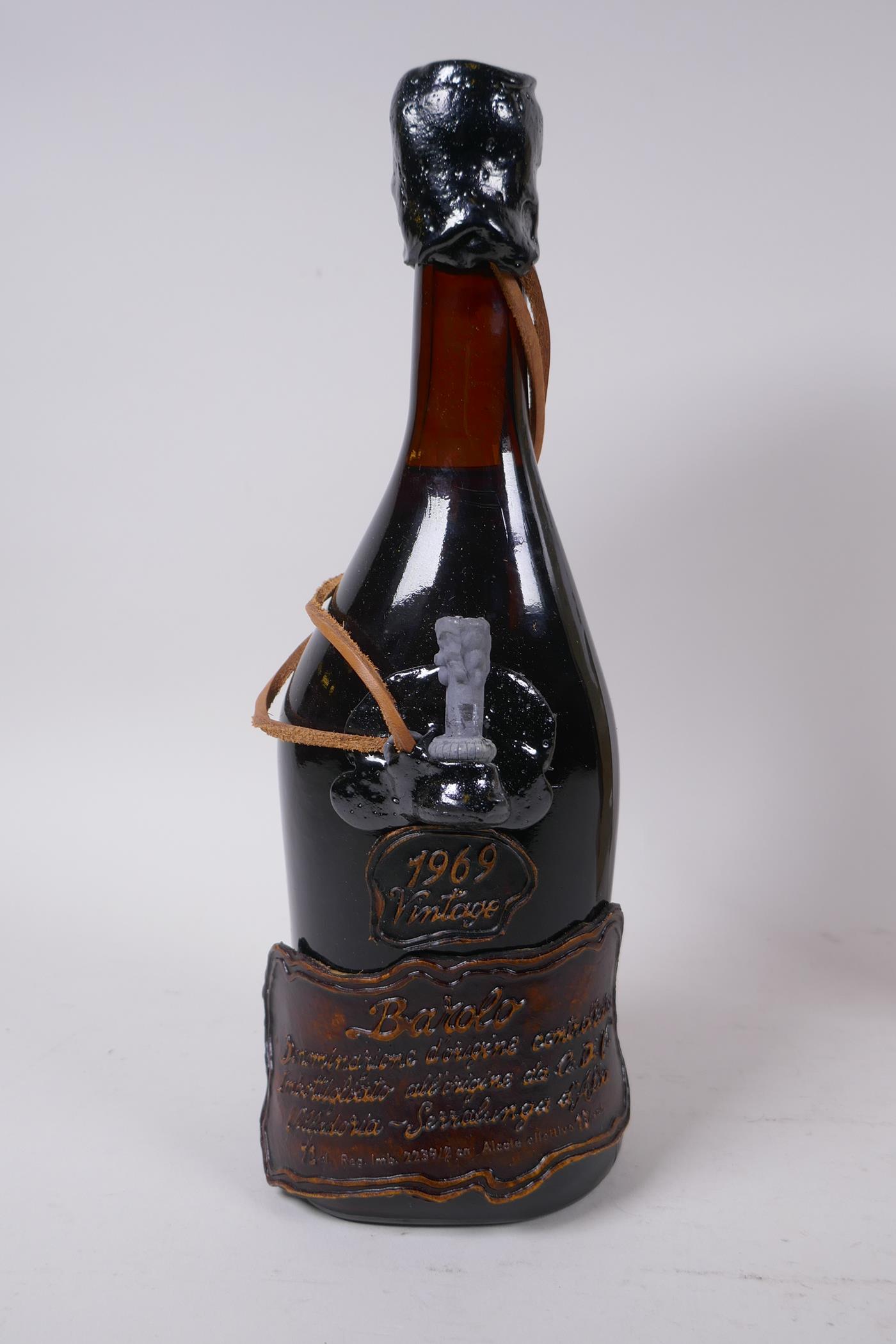 A bottle of Villadoria Barolo Riserva Speciale, 1969, 72cm, with original box - Image 2 of 6