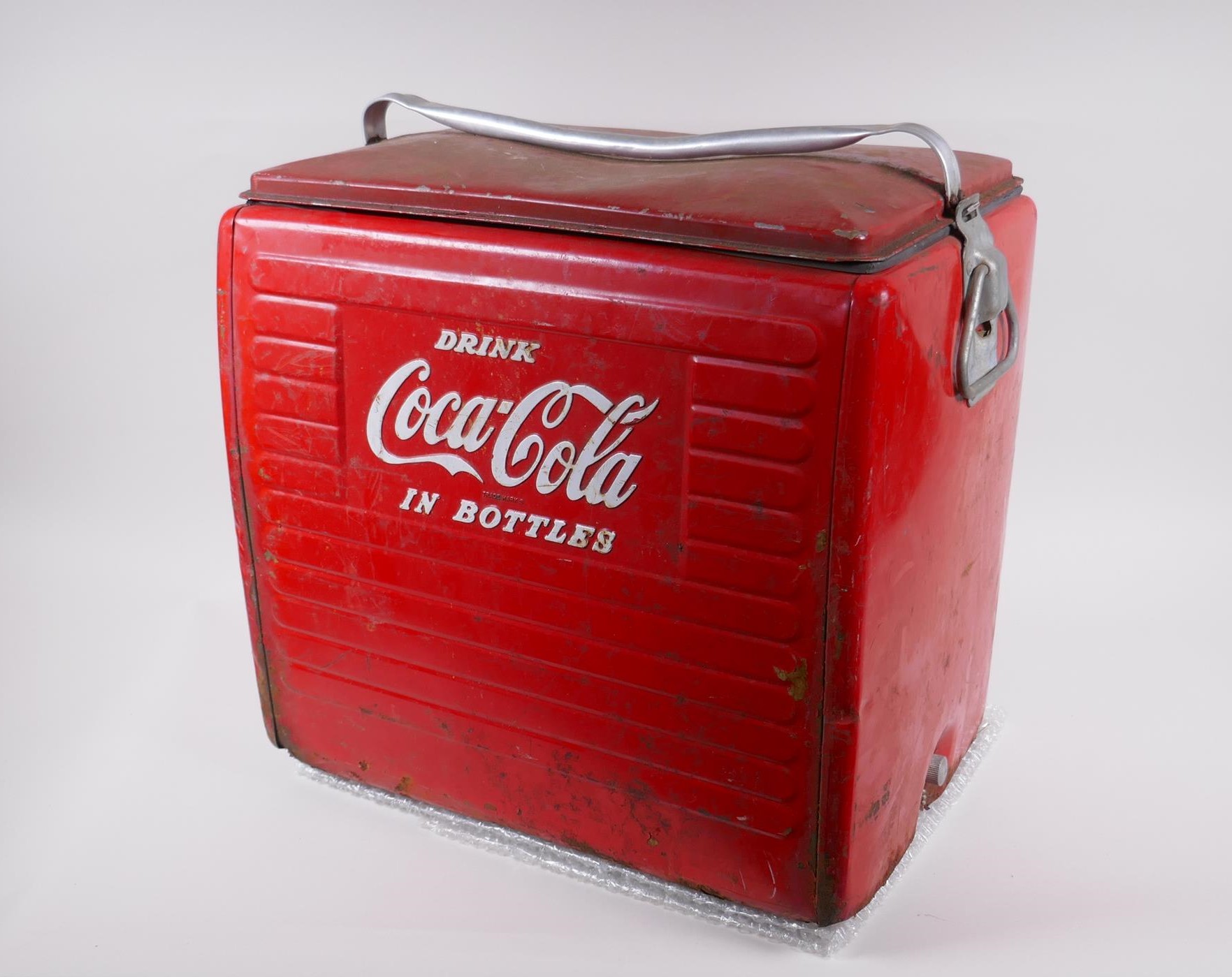 A vintage Coca Cola cool box, 44 x 33cm, 142cm high, AF - Image 2 of 5