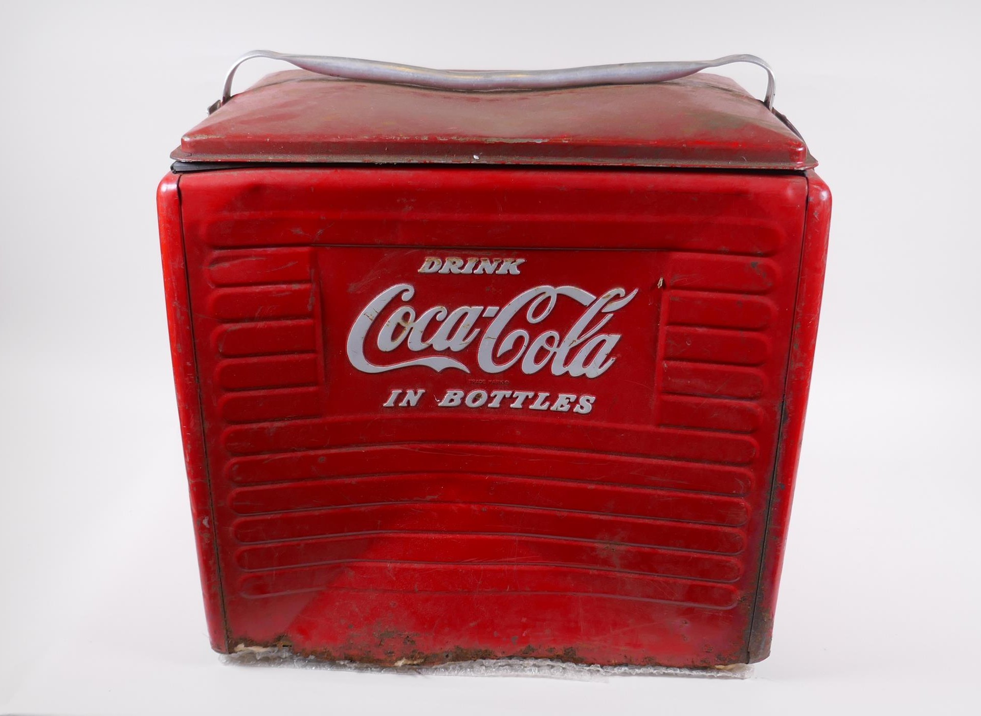 A vintage Coca Cola cool box, 44 x 33cm, 142cm high, AF - Image 3 of 5