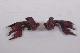 A pair of Chinese carved boxwood goldfish, 6cm