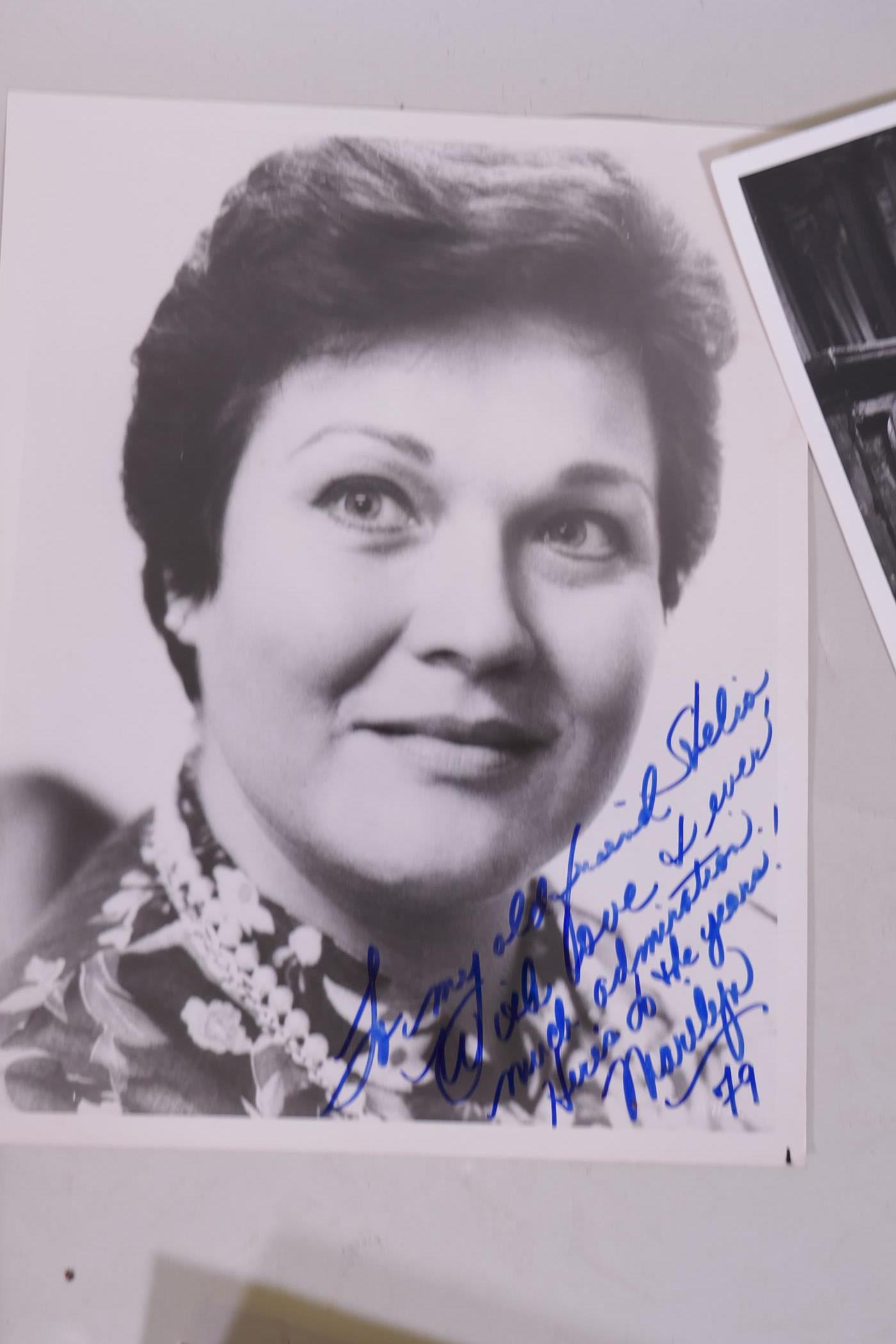 Of Opera Interest - Marilyn Horne, a signed LP, Vivaldi, Orlando Furioso, a signed photograph with - Image 5 of 6