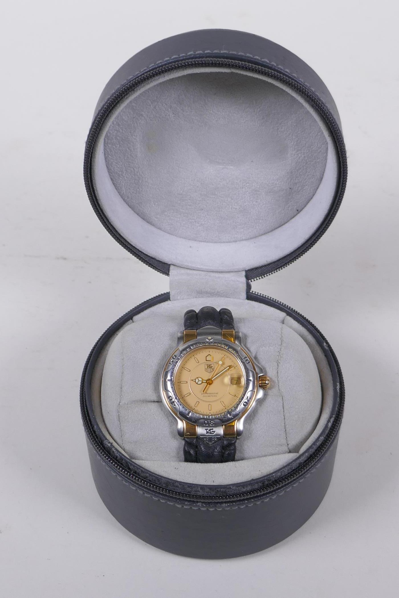 A Tag Heuer Professional Quartz 200 meters wristwatch with date aperture, the case marked U49976 and - Image 2 of 5