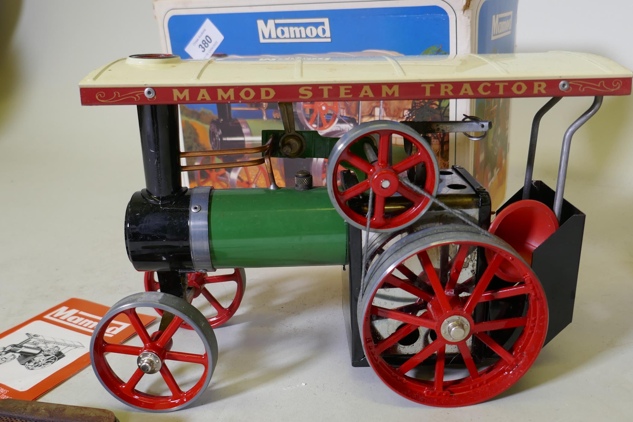 A Mamod traction engine T.E.1a and lumber wagon LW1, in original boxes - Image 2 of 4