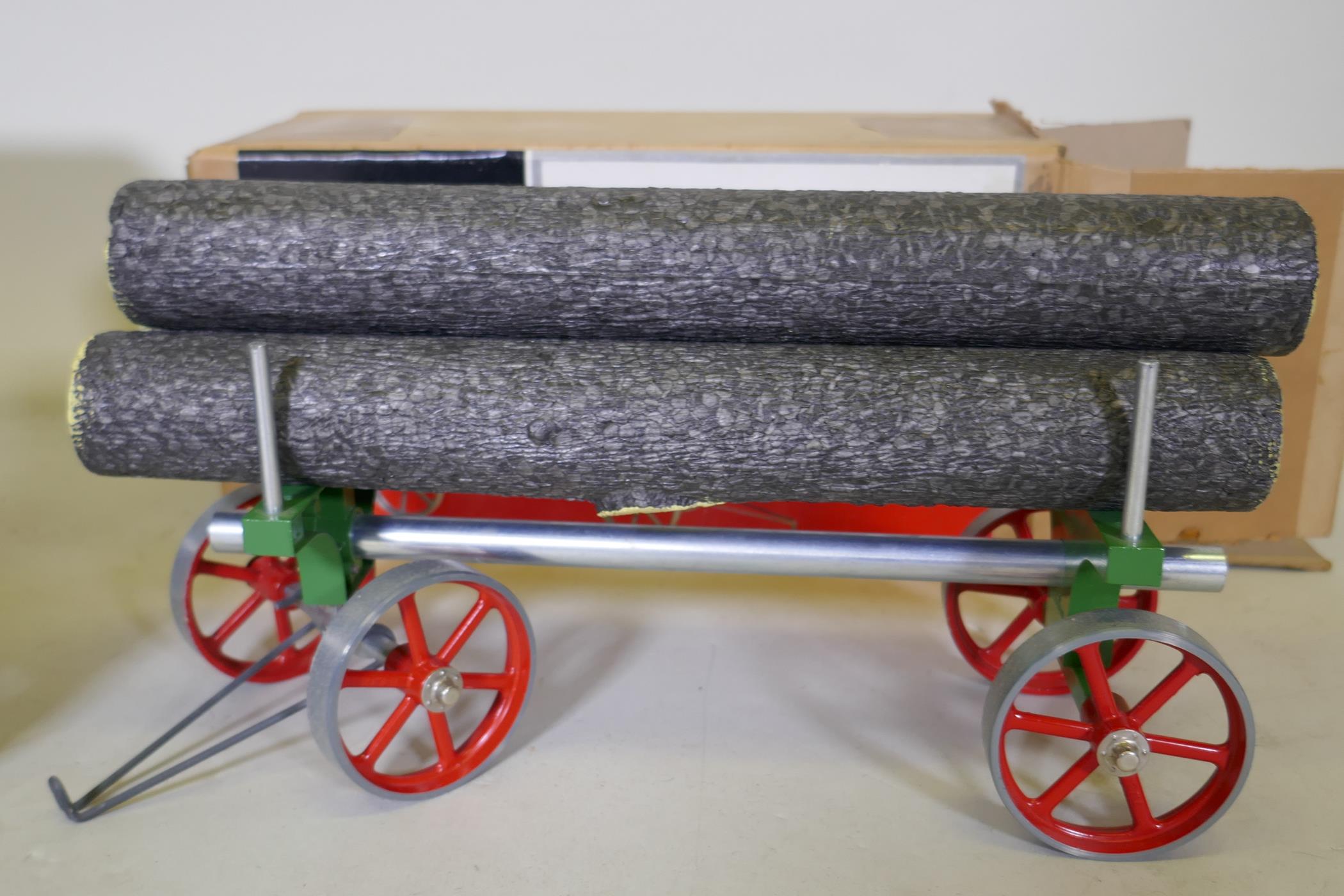 A Mamod traction engine T.E.1a and lumber wagon LW1, in original boxes - Image 3 of 4