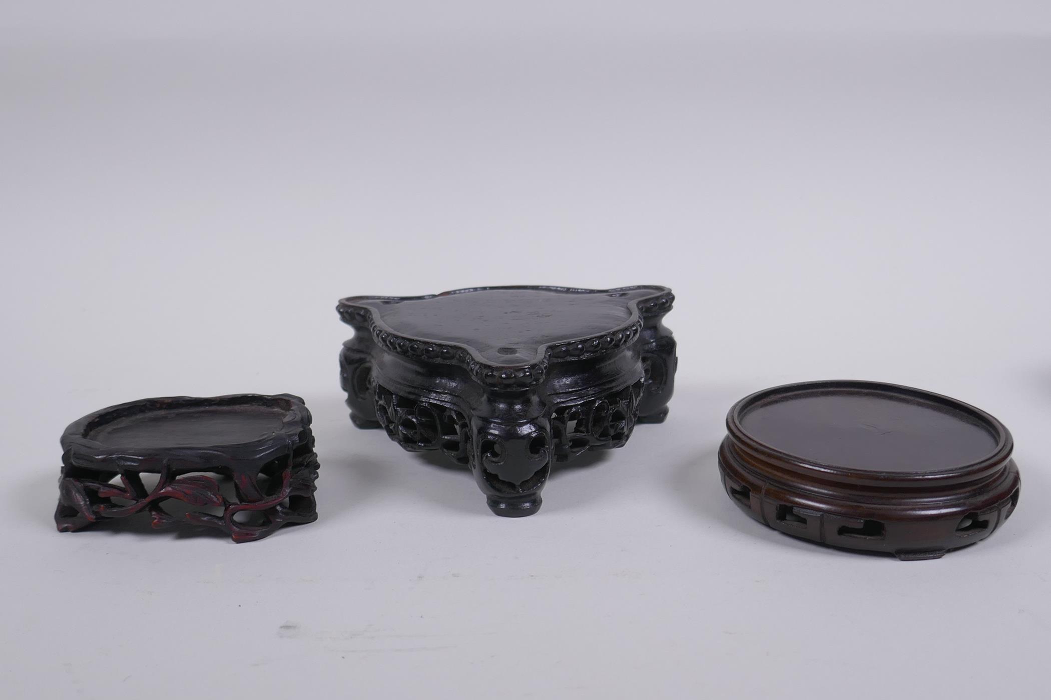 A collection of nine antique Chinese carved and pierced hardwood stands, largest 20 x 16cm - Image 5 of 6