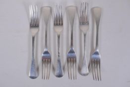 Six Georgian silver forks by Clement Cheese, London 1825, total 352g