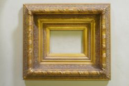 A gilt picture frame, rebate 18 x 13cm