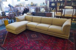 An American Bernhardt two section corner sofa, 290 x 160cm