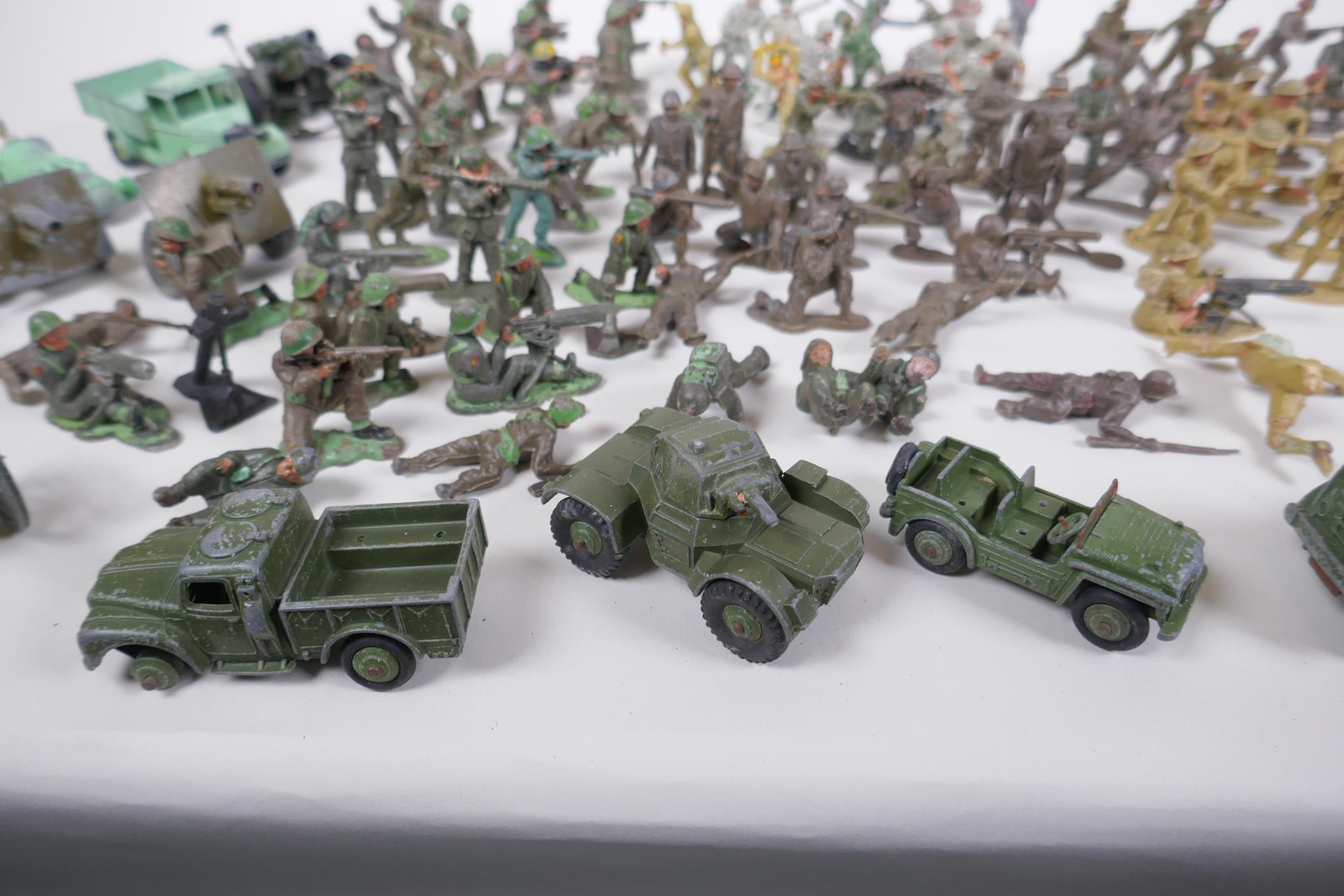 A large quantity of vintage plastic WWII toy soldiers, various makers including Timpo, Lone Star, - Image 4 of 9