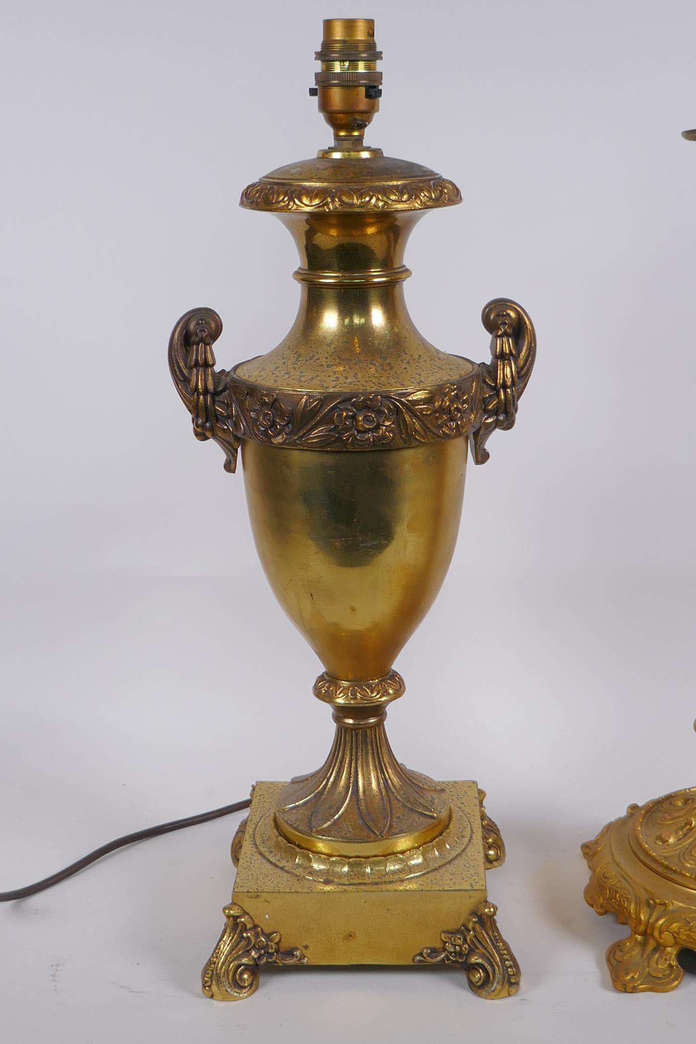 An ormolu fluted column table lamp, a gilt metal table lamp in the form of an urn, a gilt metal - Image 3 of 7