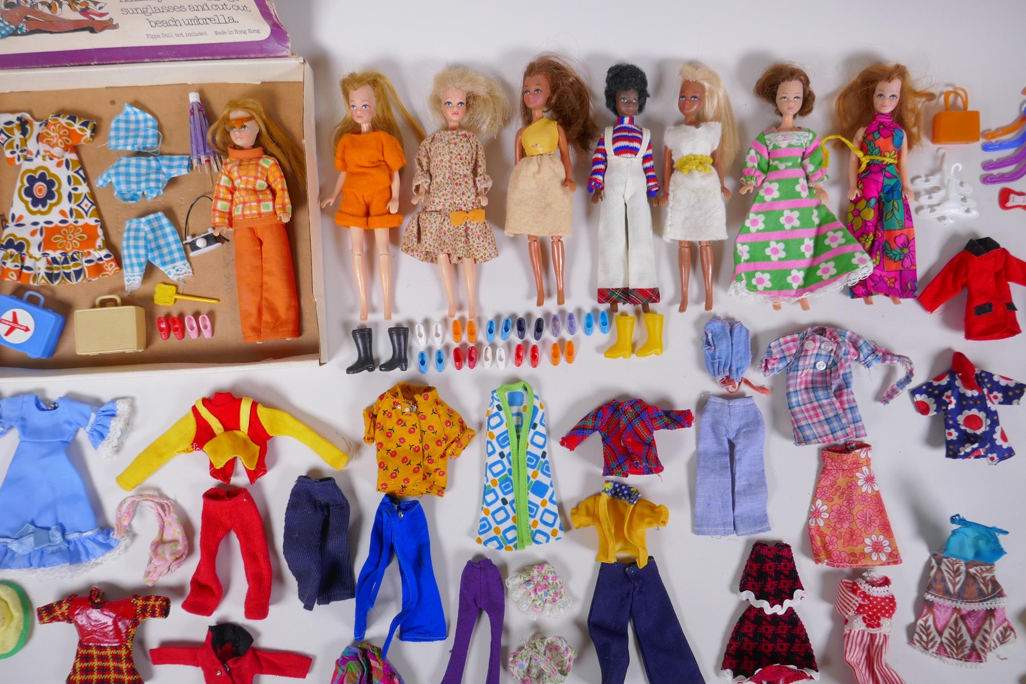 Eight Palitoy Pippa and Friends dolls, including a boxed Pippa the Holiday Girl, 2 loose Pippas, a - Image 2 of 9