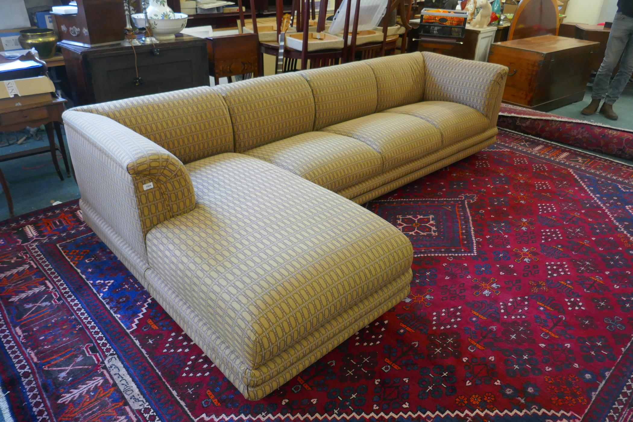 An American Bernhardt two section corner sofa, 290 x 160cm - Image 2 of 4