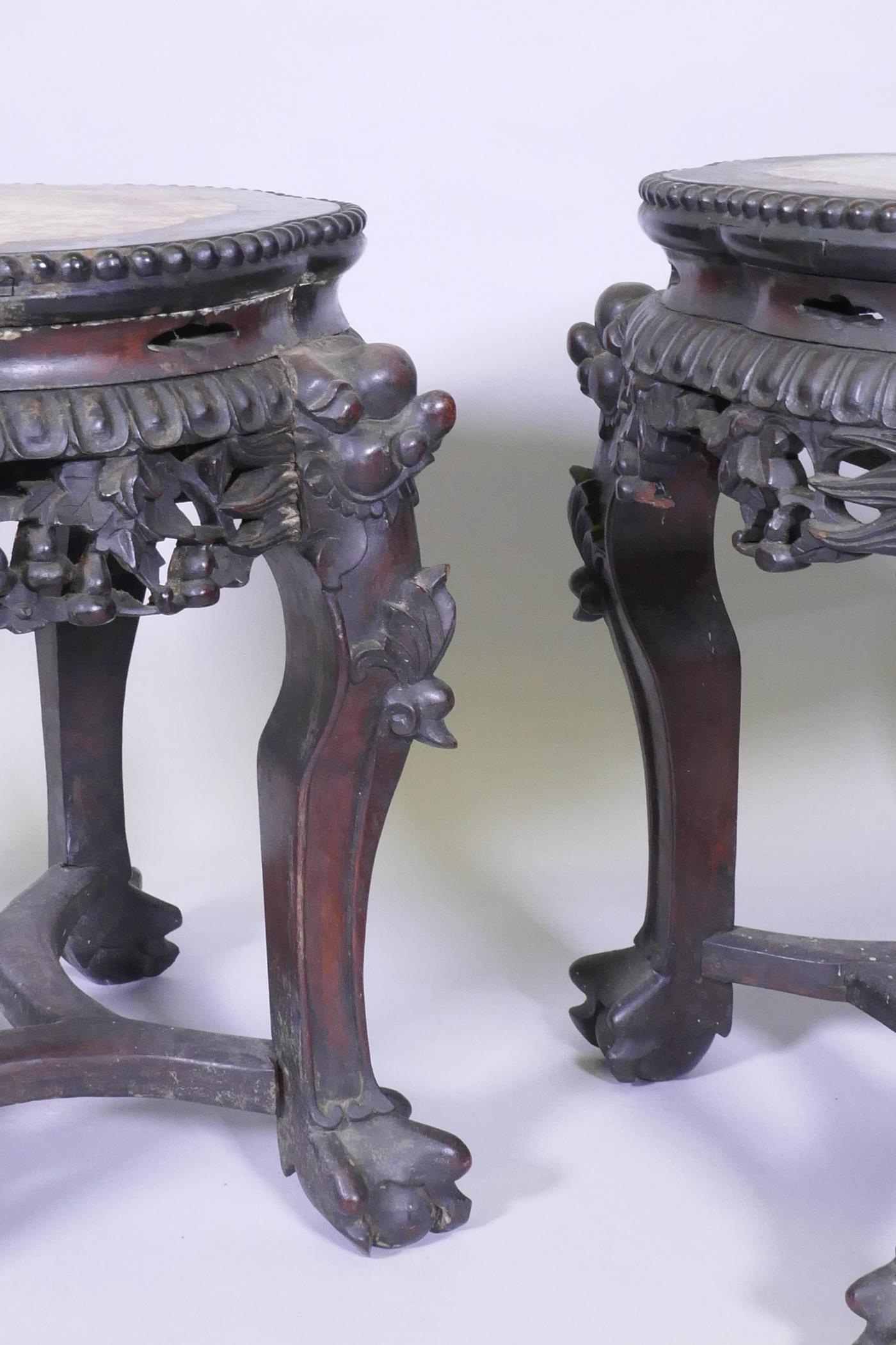 A pair of C19th Chinese hardwood tables/stands, with inset rouge marble tops, carved and pierced - Image 3 of 6