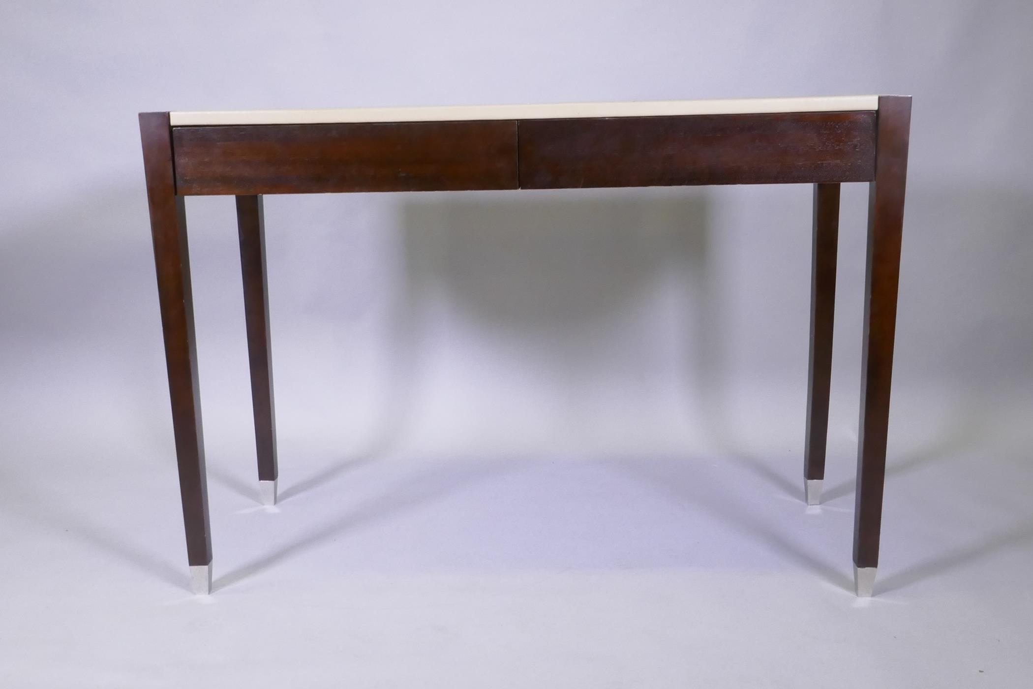 A contemporary hardwood two drawer writing table with faux shagreen top, 100 x 50 x 75cm - Image 2 of 4