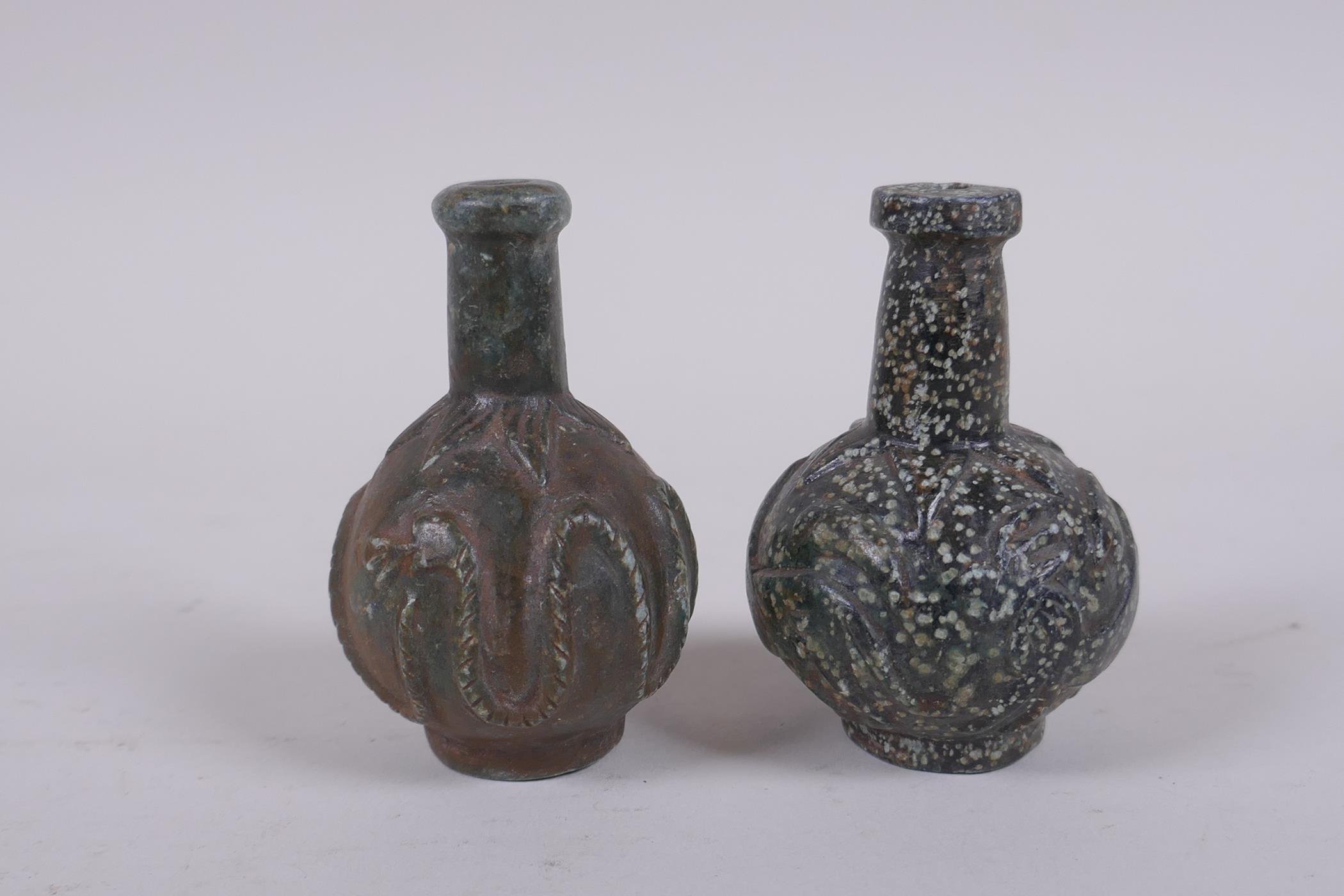 A pair of antique Persian carved hardstone scent bottles, 7cm high - Image 4 of 5