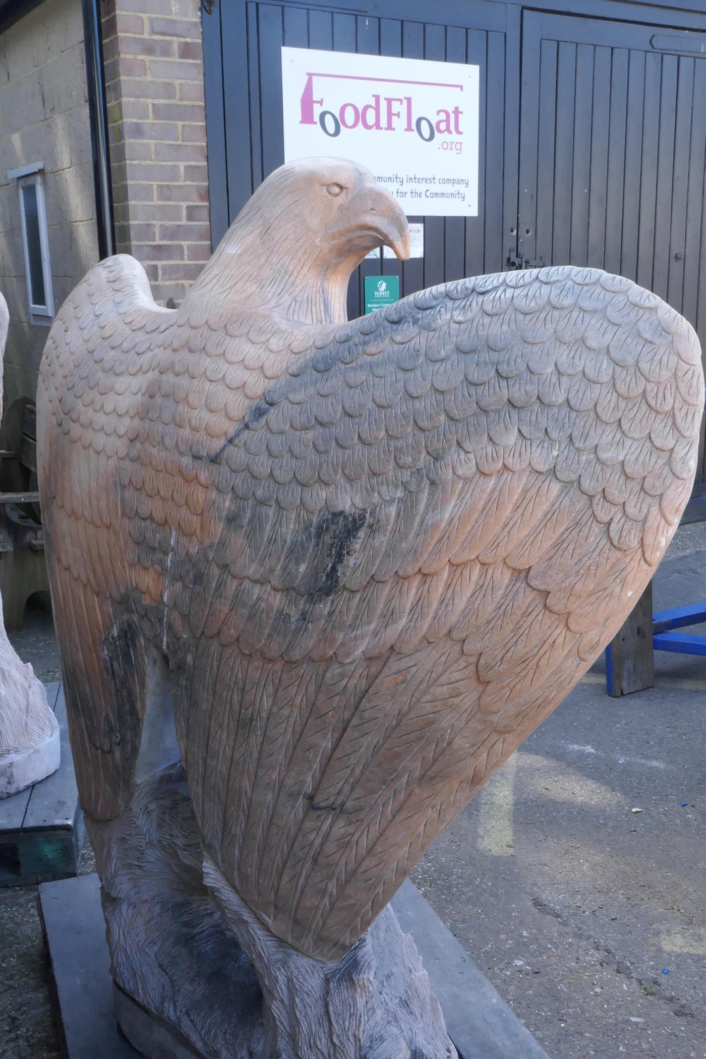 A pair of monumental carved marble eagles, 152cm high - Image 5 of 5