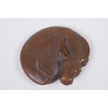 A Japanese style bronze buffalo paper weight, 10 x 9cm