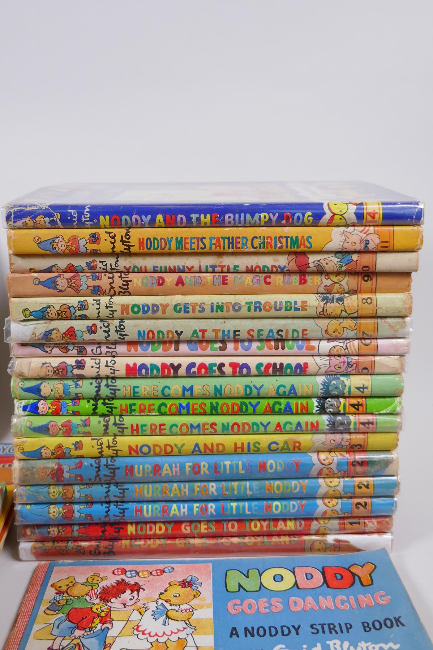 A collection of vintage children's books including various Noddy Volumes (1-14, many duplicates), - Image 2 of 6