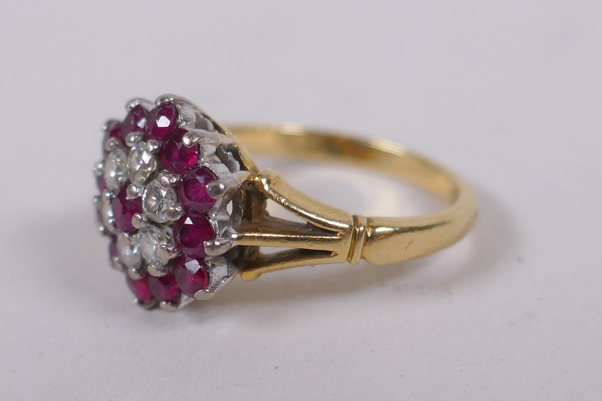 An 18ct yellow gold diamond and ruby ring, size N/O - Image 4 of 4