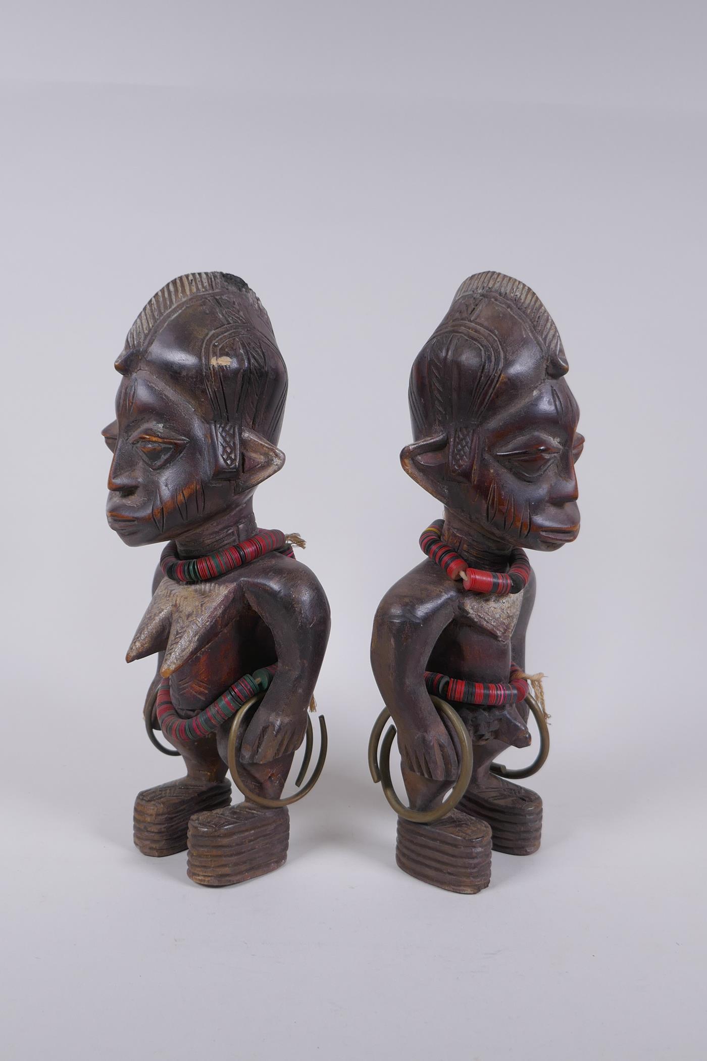 A pair of African Yoruba tribe carved wood Ere Ibeji figures, 28cm high - Image 4 of 4