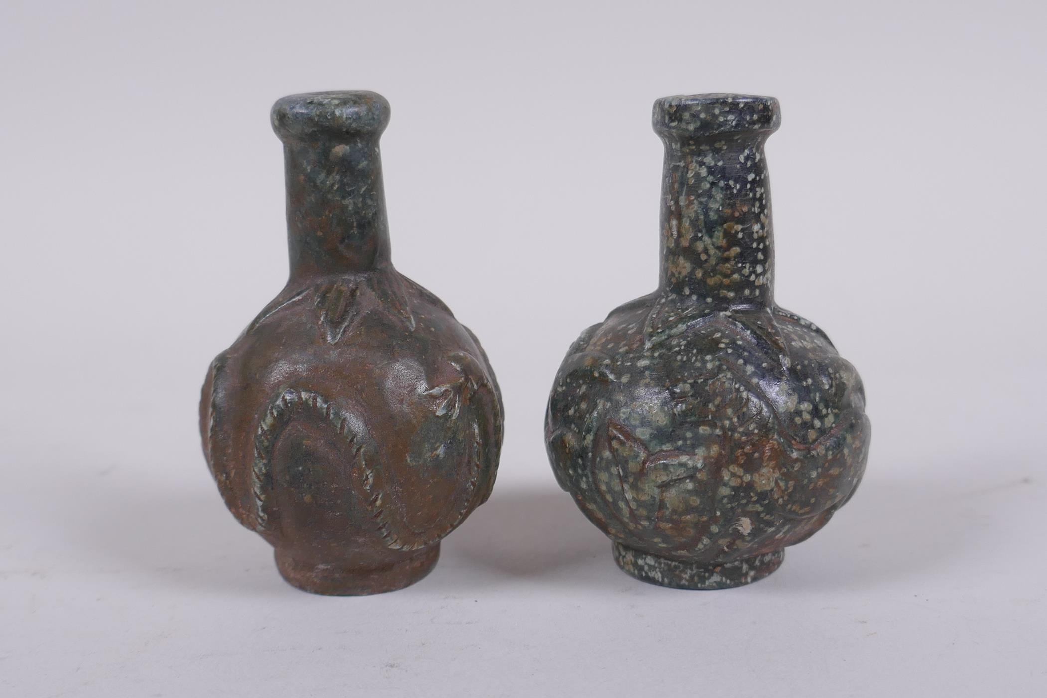A pair of antique Persian carved hardstone scent bottles, 7cm high - Image 3 of 5