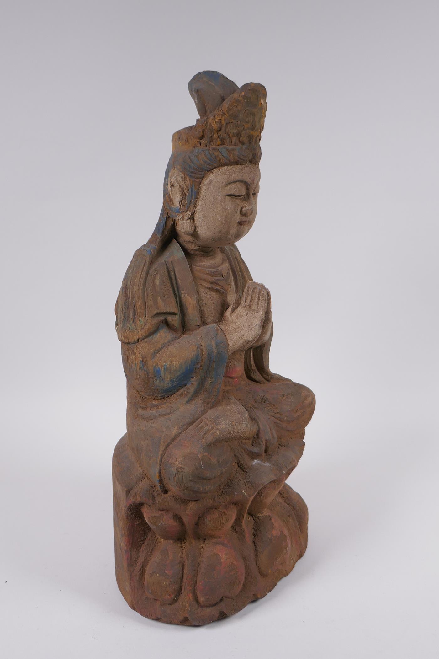 A Chinese carved and painted wood figure of Quan Yin, 37cm high - Image 2 of 5