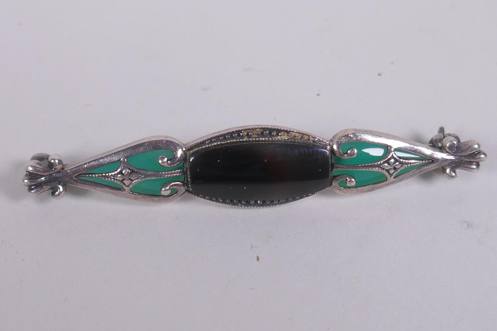 A vintage sterling silver and guilloche enamel oval brooch, and a vintage 925 silver and stone set - Image 4 of 4