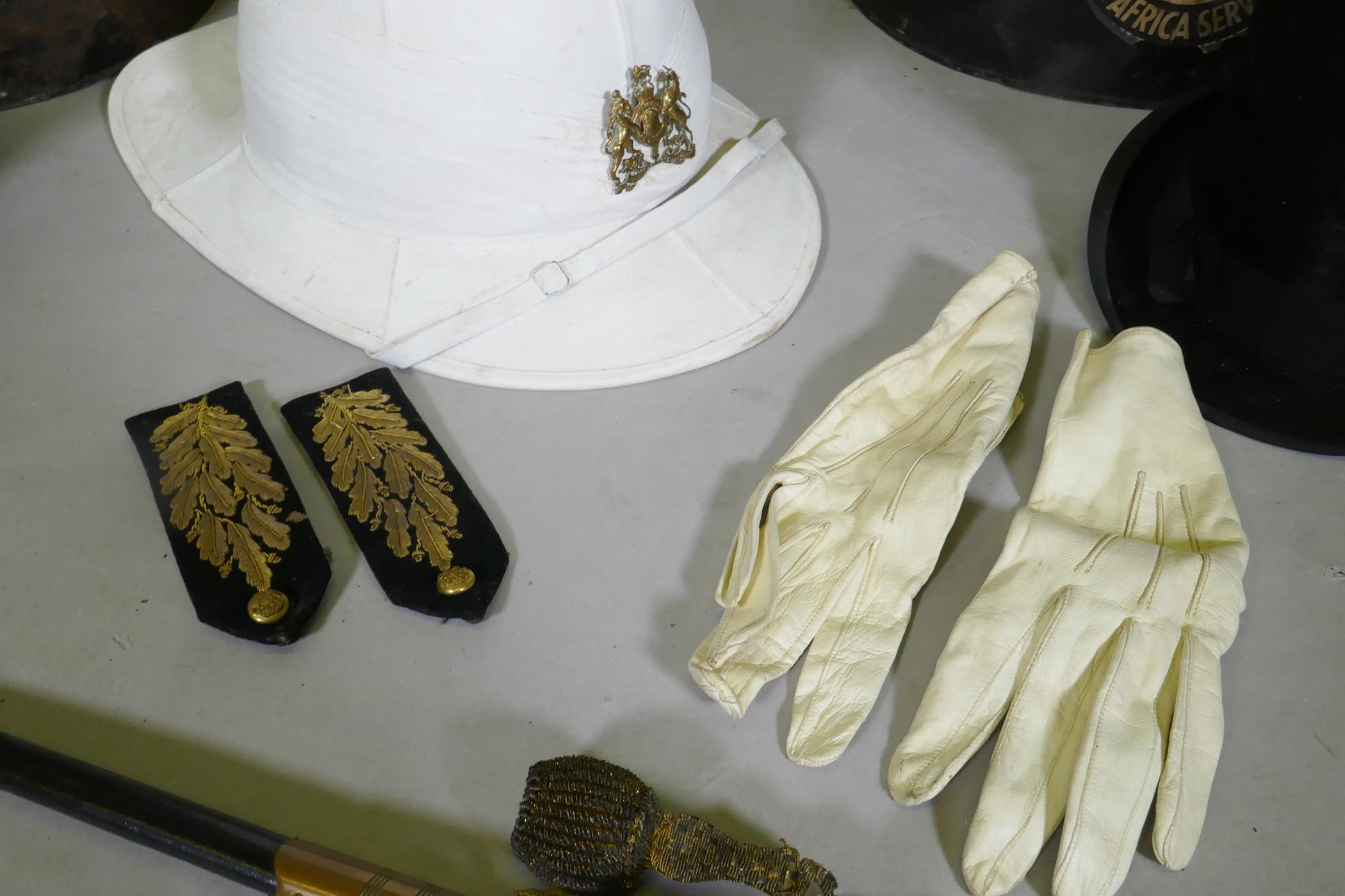 A George V British colonial service diplomatic corps court sword, pith helmet, epaulettes and cap - Image 2 of 8