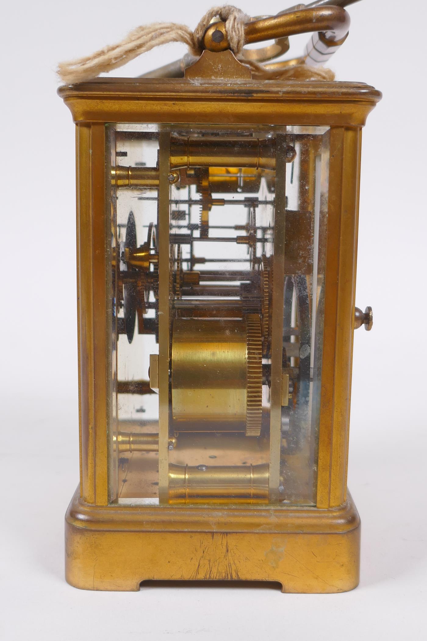 An early C20th French brass carriage clock striking on a gong by Richard & Cie,9 x 8cm, 14cm high - Image 6 of 6