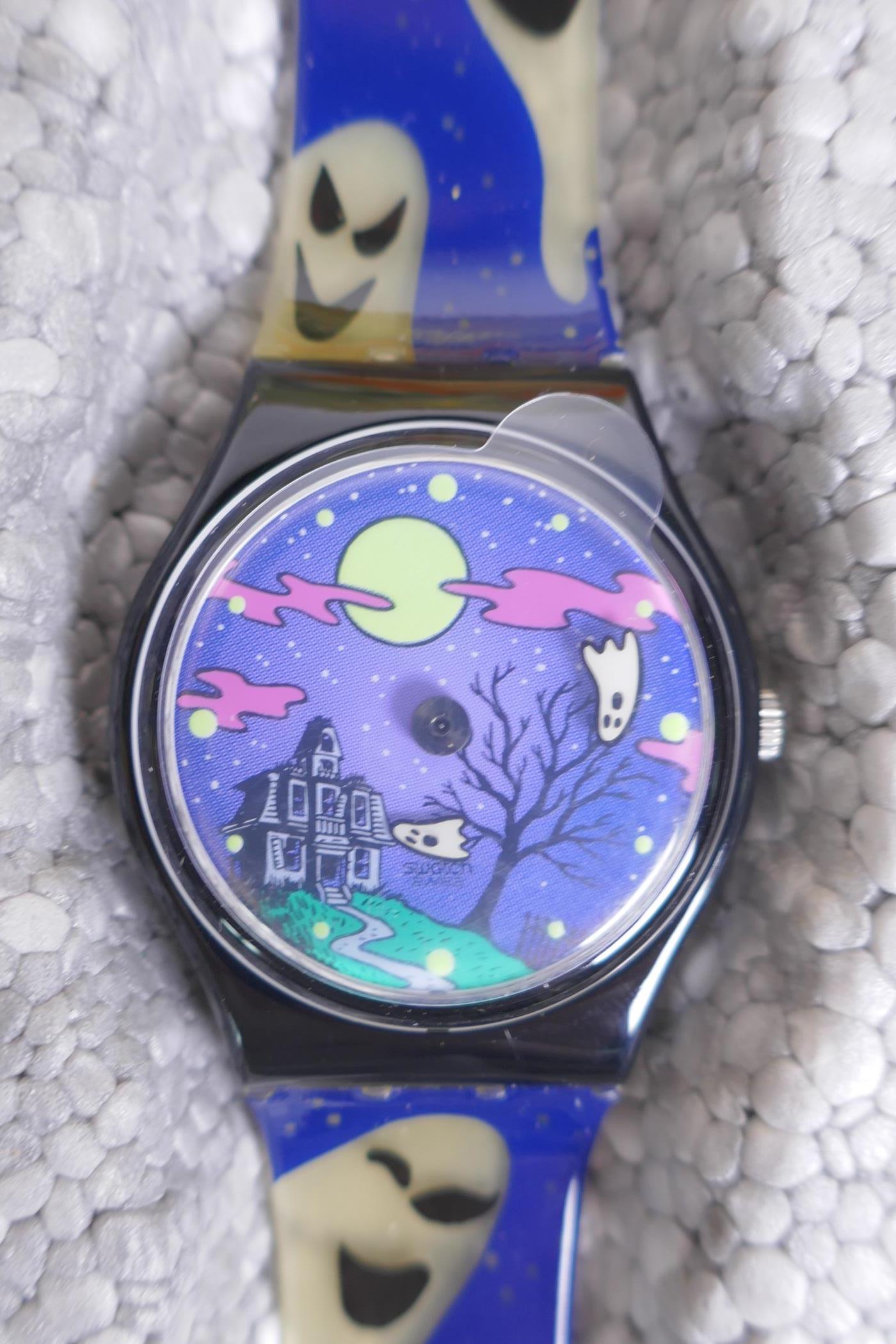 A collection of Retro Swatch watches including Dinosaur Skeleton (Loomi), Bats Knight, Hot Stuff ( - Image 7 of 10