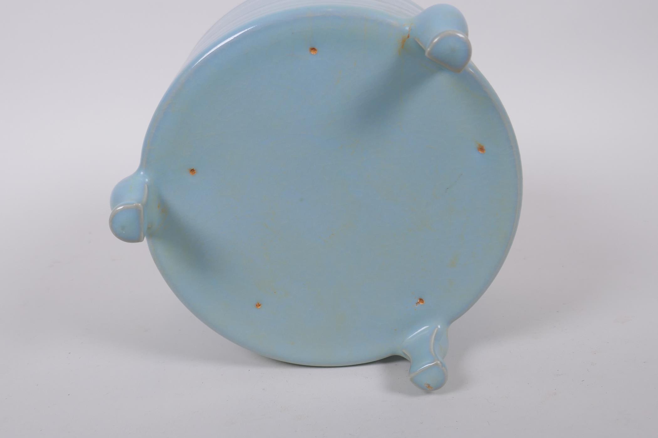 A Chinese Ru ware style porcelain cylinder censer on tripod supports, 17cm diameter - Image 3 of 3