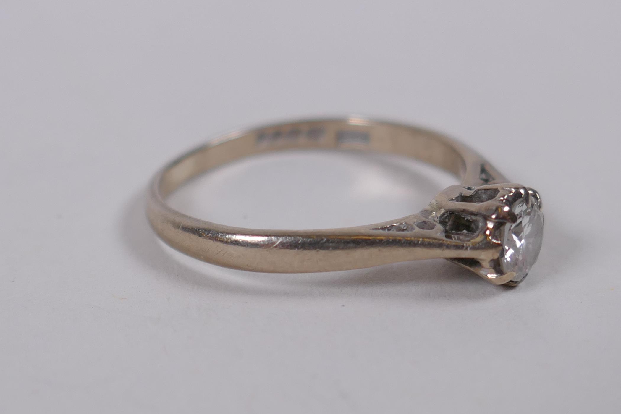 An 18ct white gold and diamond solitaire ring, size N/O - Image 2 of 5
