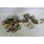 A quantity of costume jewellery