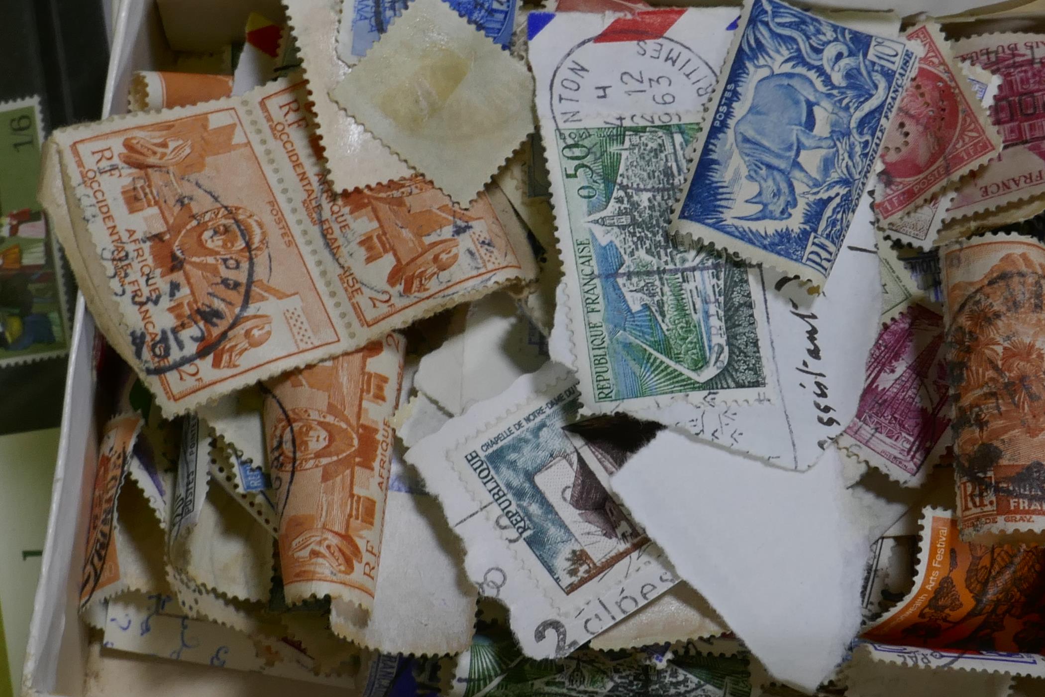 A collection of postage stamps, mostly South African, Zaire, some UK - Image 7 of 11