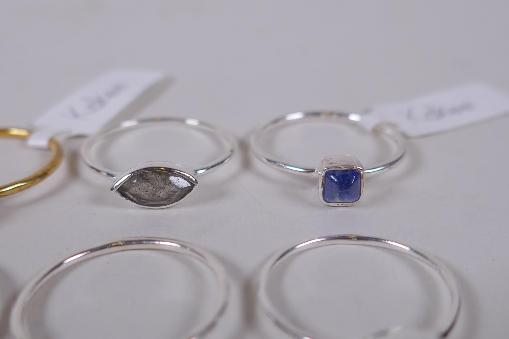 Ten 925 silver and silver gilt lady's dress rings with assorted stone settings, various sizes - Image 5 of 7