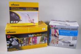 A Wagner Wallperfect Flexio 687 decorator's paint sprayer and handle extension, both boxed and