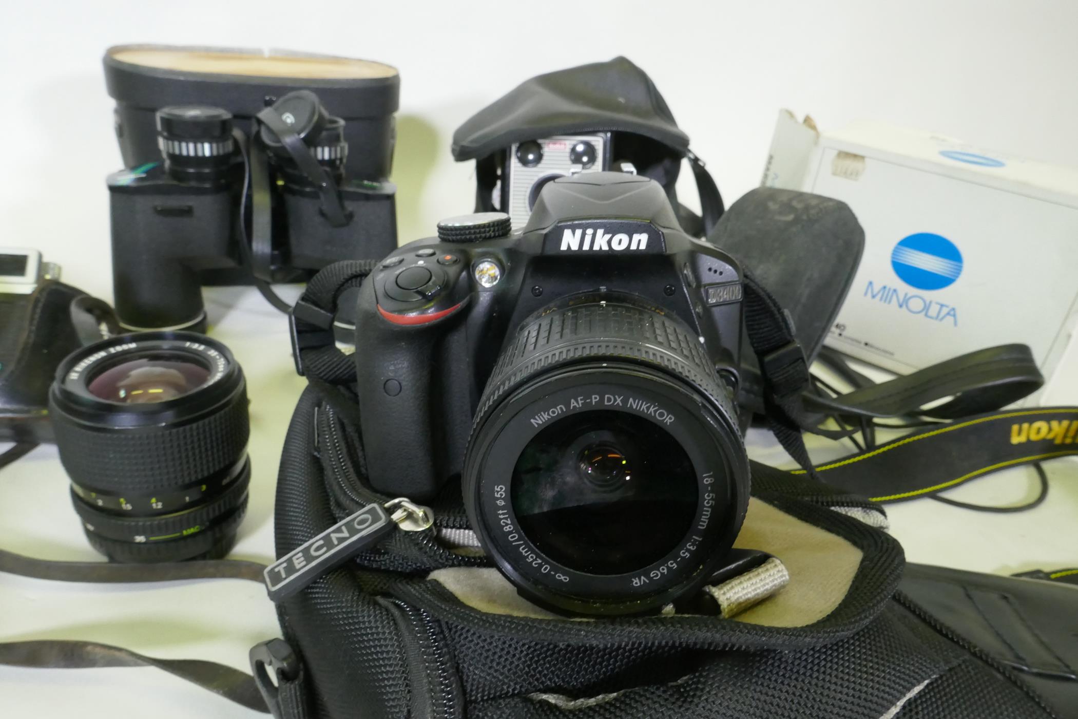A Nikon D3400 digital camera, a Ricoh KR-10X SLR 35mm camera, Kodak Brownie flash II, Fuji Finepix - Image 3 of 8