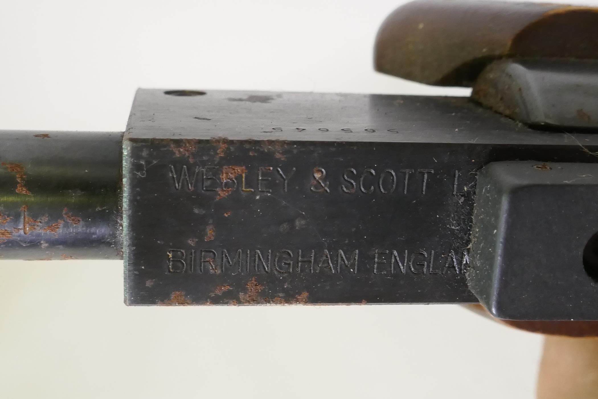 A Webley & Scott Vulcan air rifle, 104cm long - Image 2 of 4