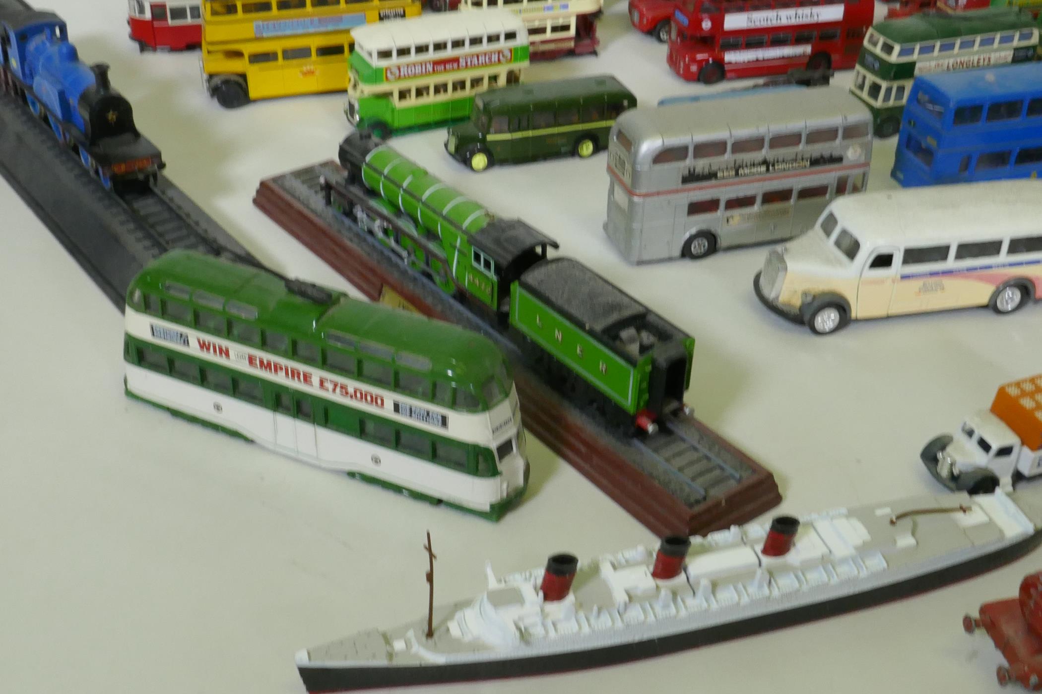 A quantity of collector's die cast model buses, trains, ships etc - Image 4 of 7