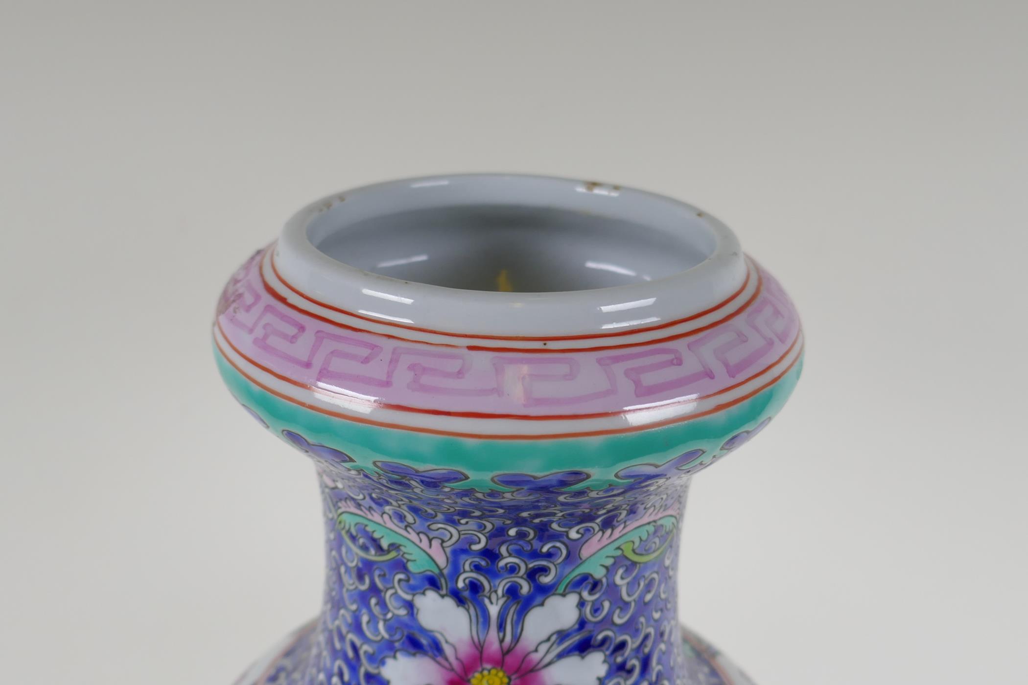 A famille rose porcelain vase, with decorative panels depicting asiatic birds amongst flowers, - Image 5 of 6