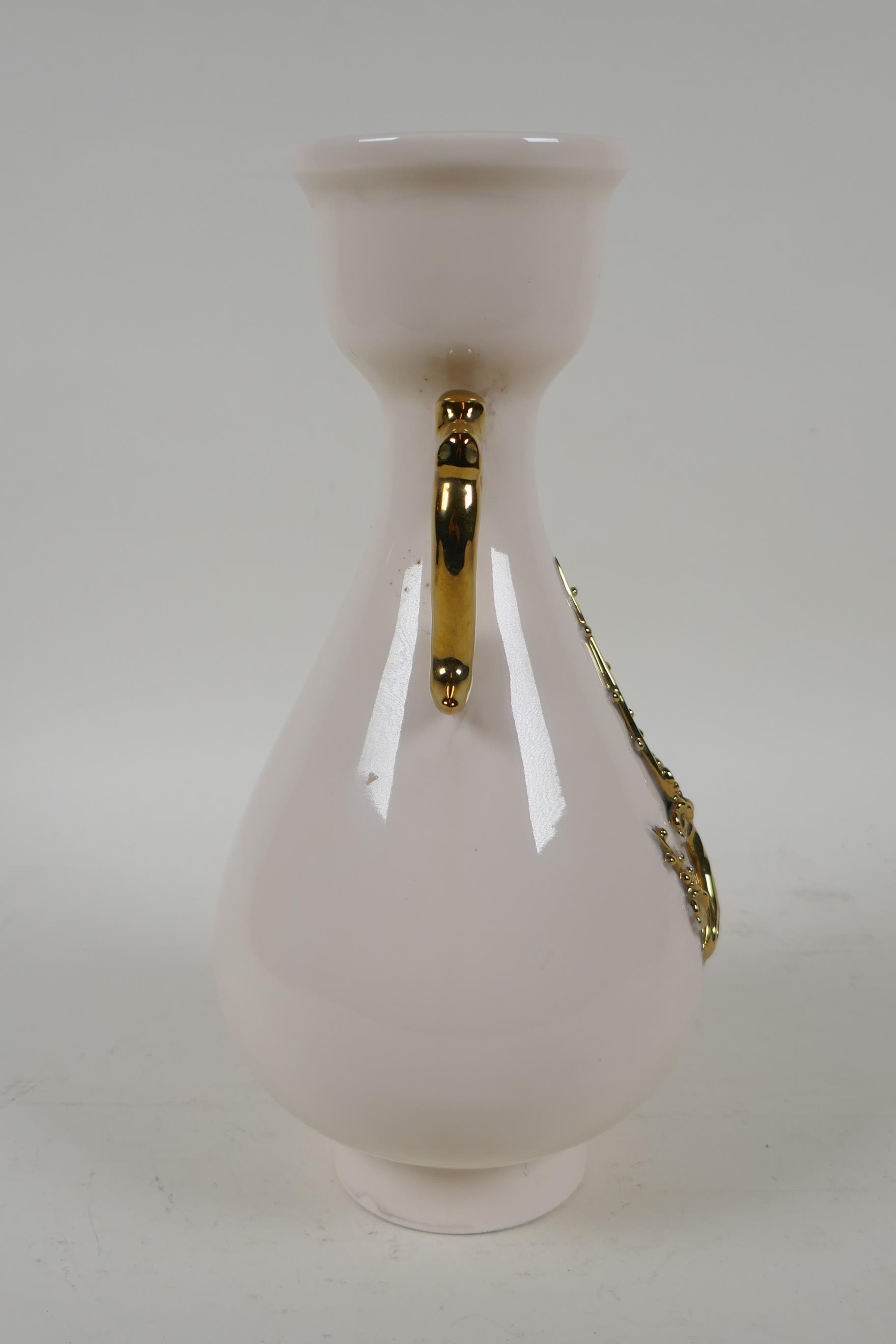 A Chinese blanc de chine porcelain two handled vase, with raised prunus blossom decoration picked - Image 4 of 6