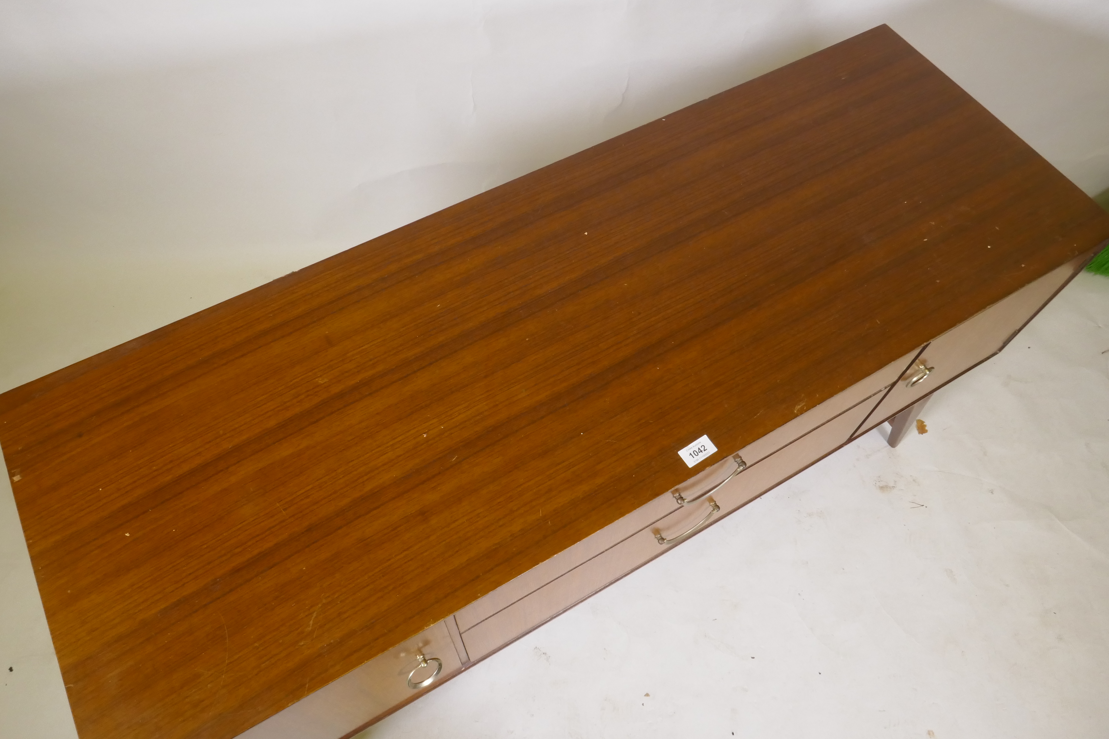 A mid century teak dressing table/low side cabinet, with two cupboards flanking two drawers, - Image 6 of 6