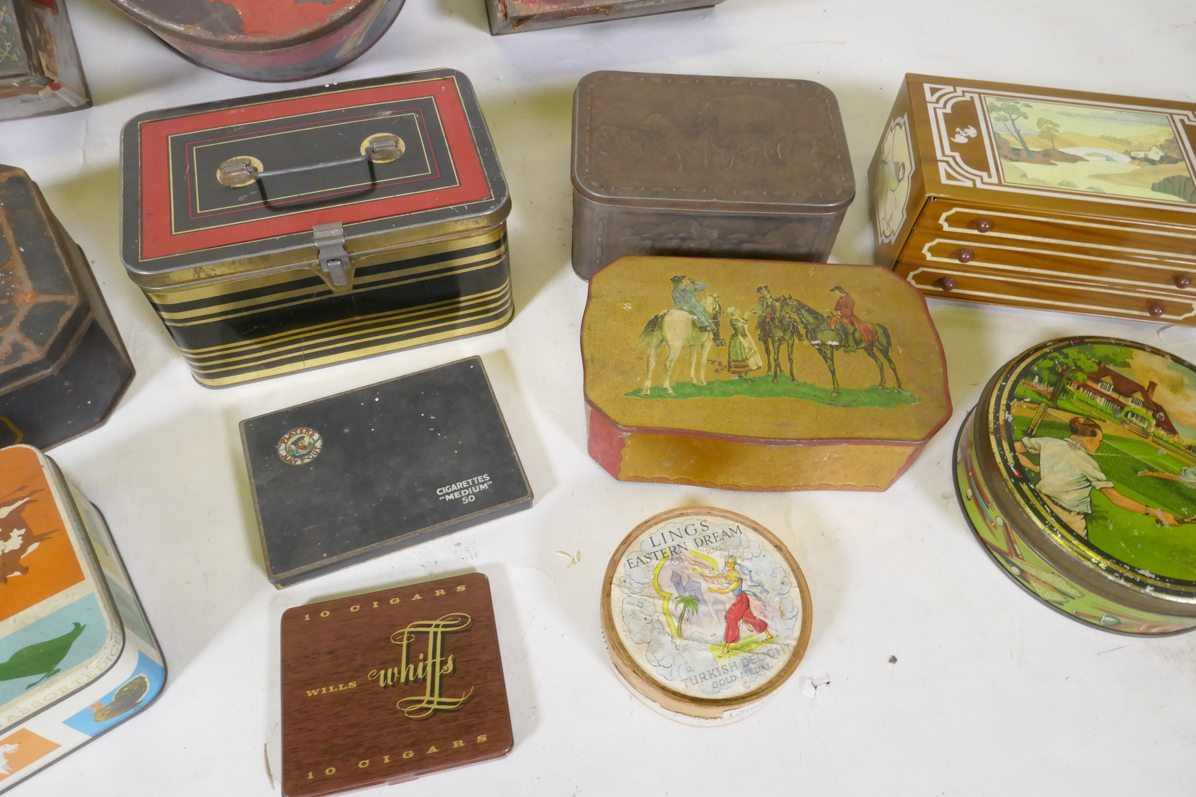 A quantity of vintage biscuit cigarette and toffee tins, largest 22 x 25cm - Image 5 of 5